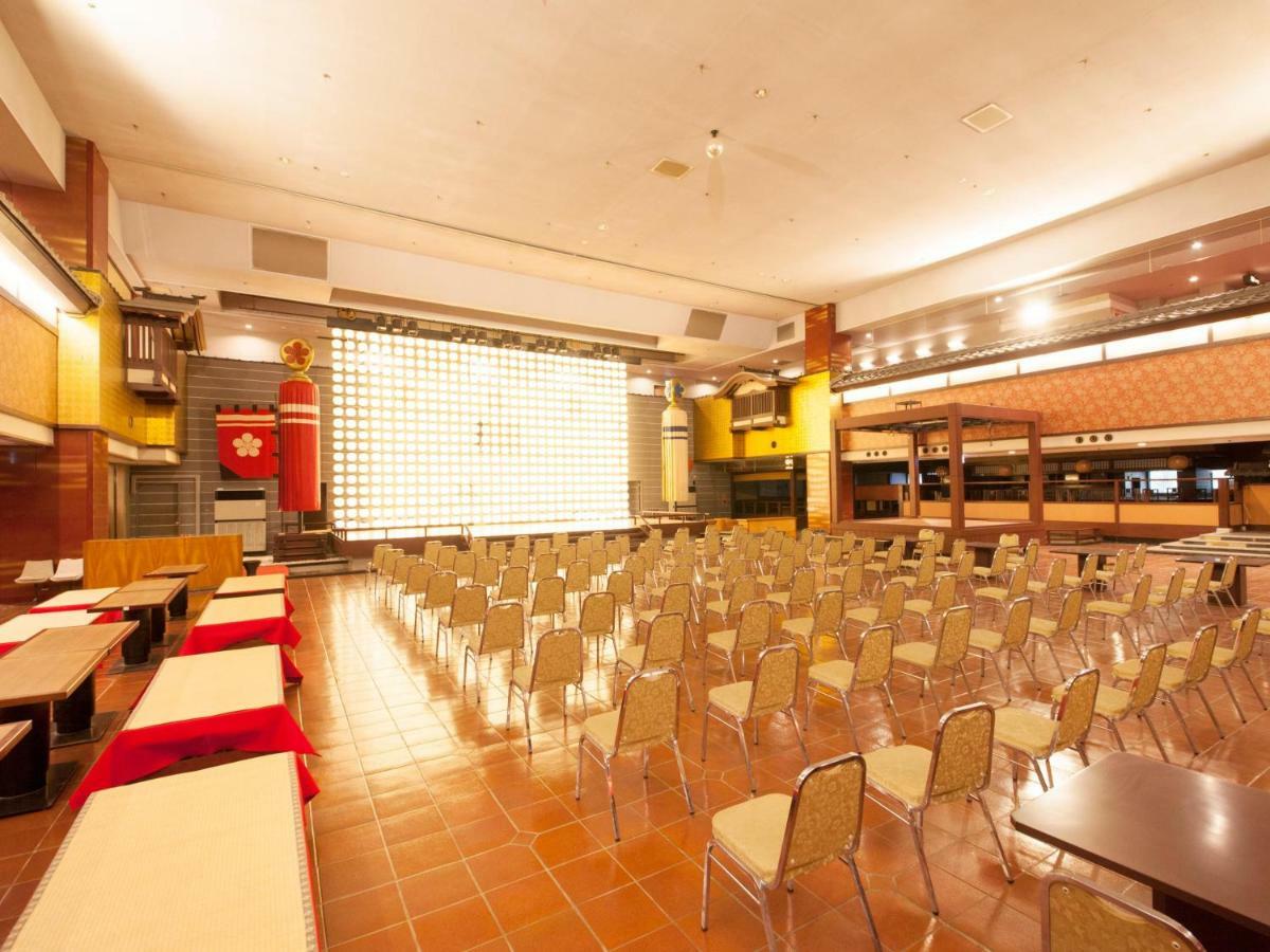 Отель Yamashiro Onsen Miyabi No Yado Kaga Hyakumangoku Экстерьер фото
