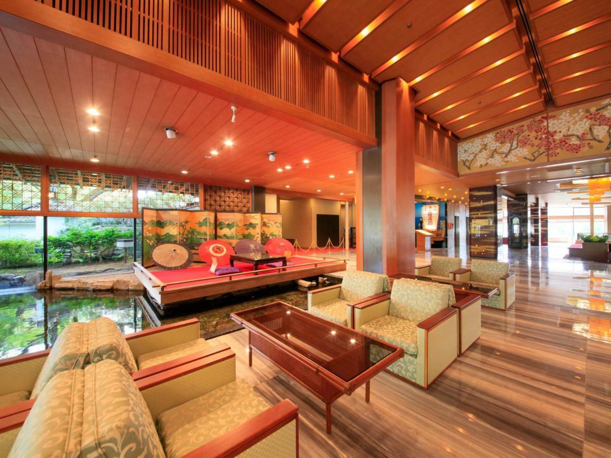 Отель Yamashiro Onsen Miyabi No Yado Kaga Hyakumangoku Экстерьер фото